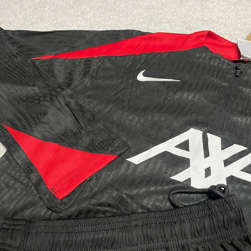 Conjunto de Frio Jaqueta Treino Liverpool - Preta