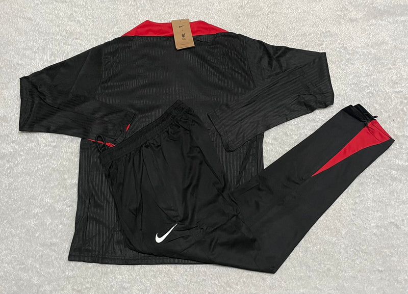 Conjunto de Frio Jaqueta Treino Liverpool - Preta